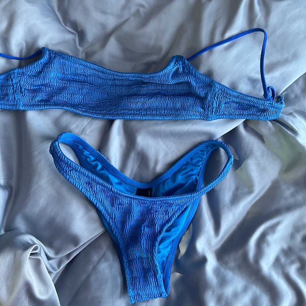 Triangl bikini top and bottom